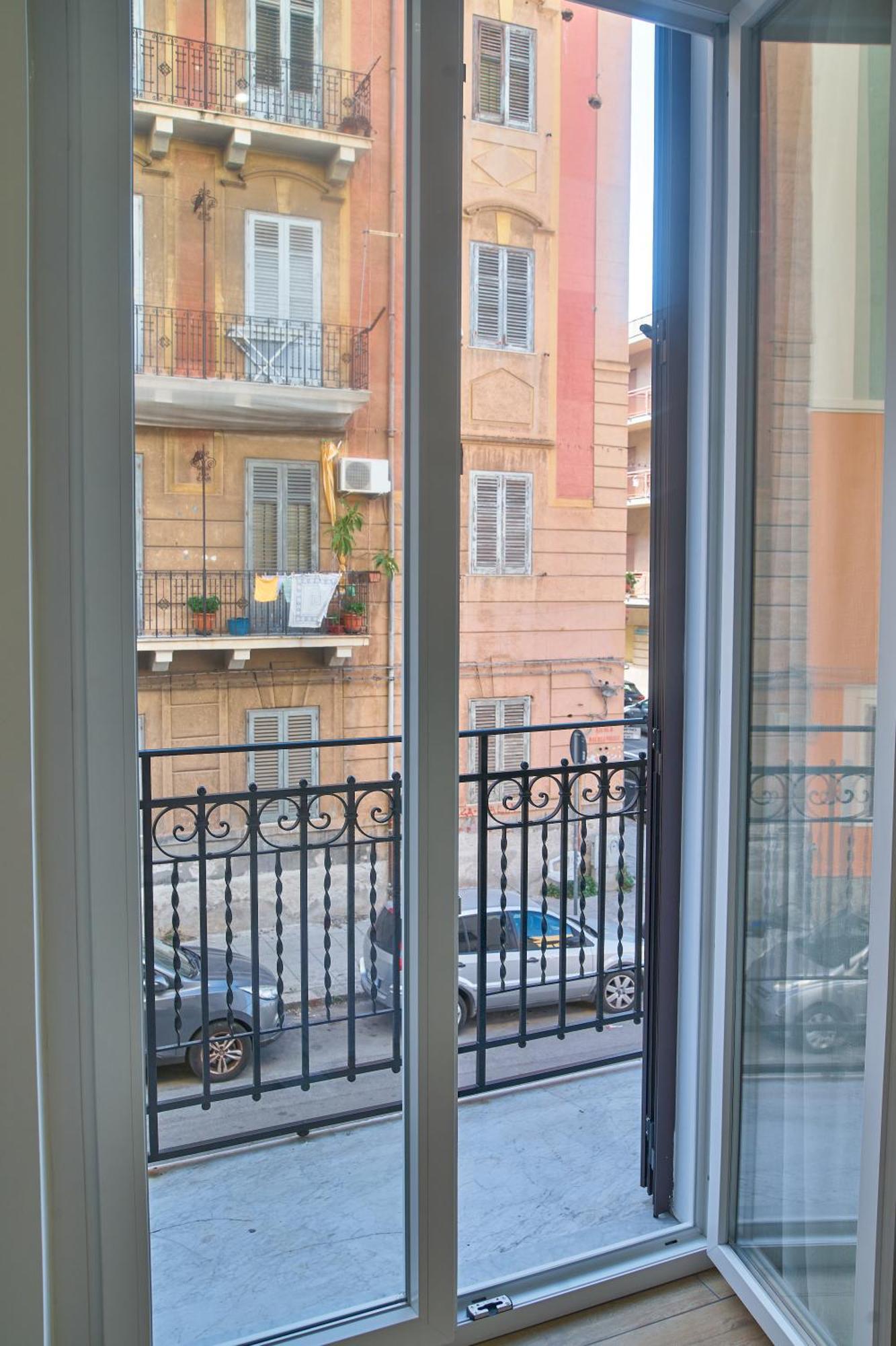D'Aragona Guest House Palerme Extérieur photo