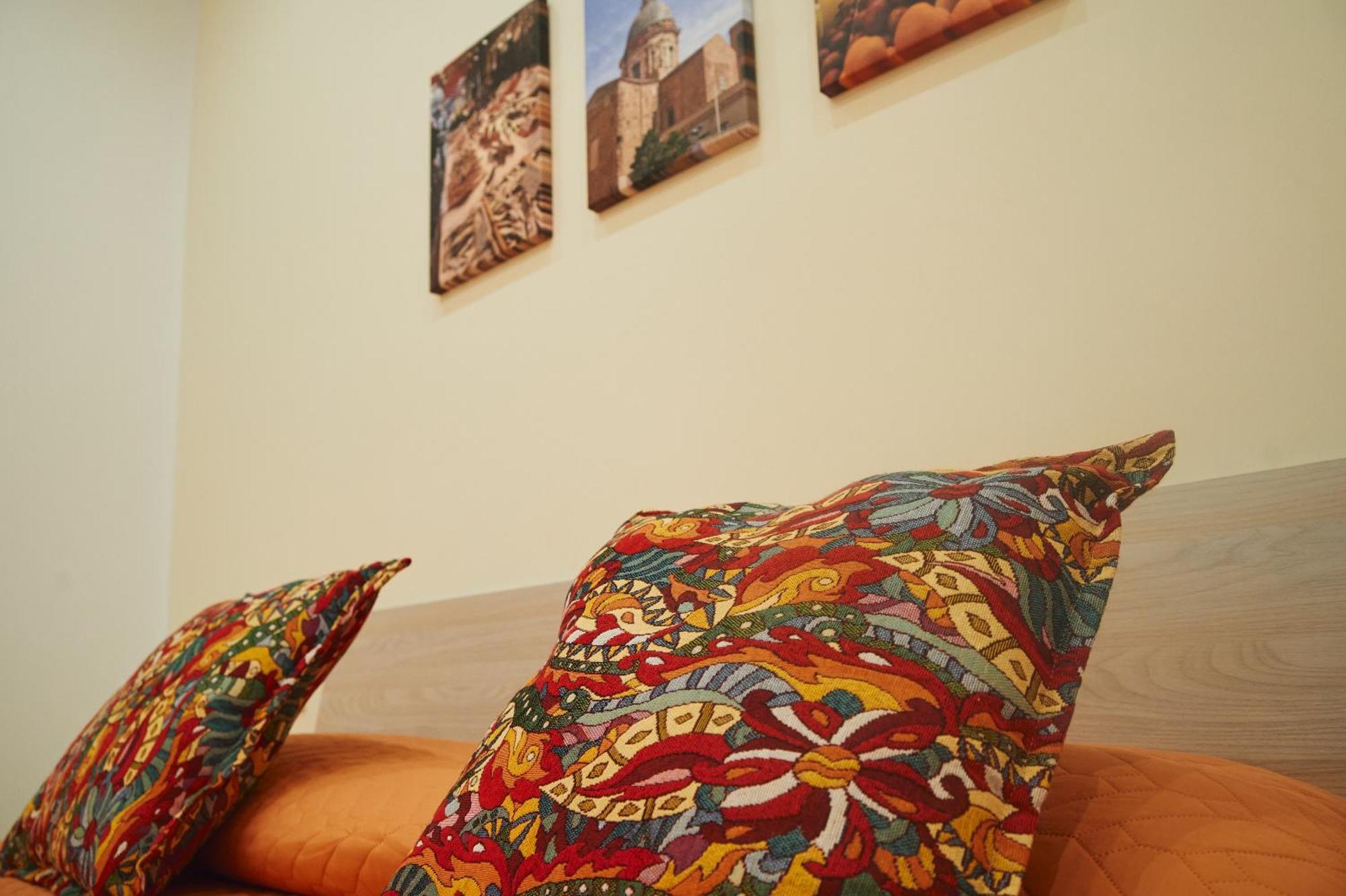 D'Aragona Guest House Palerme Extérieur photo