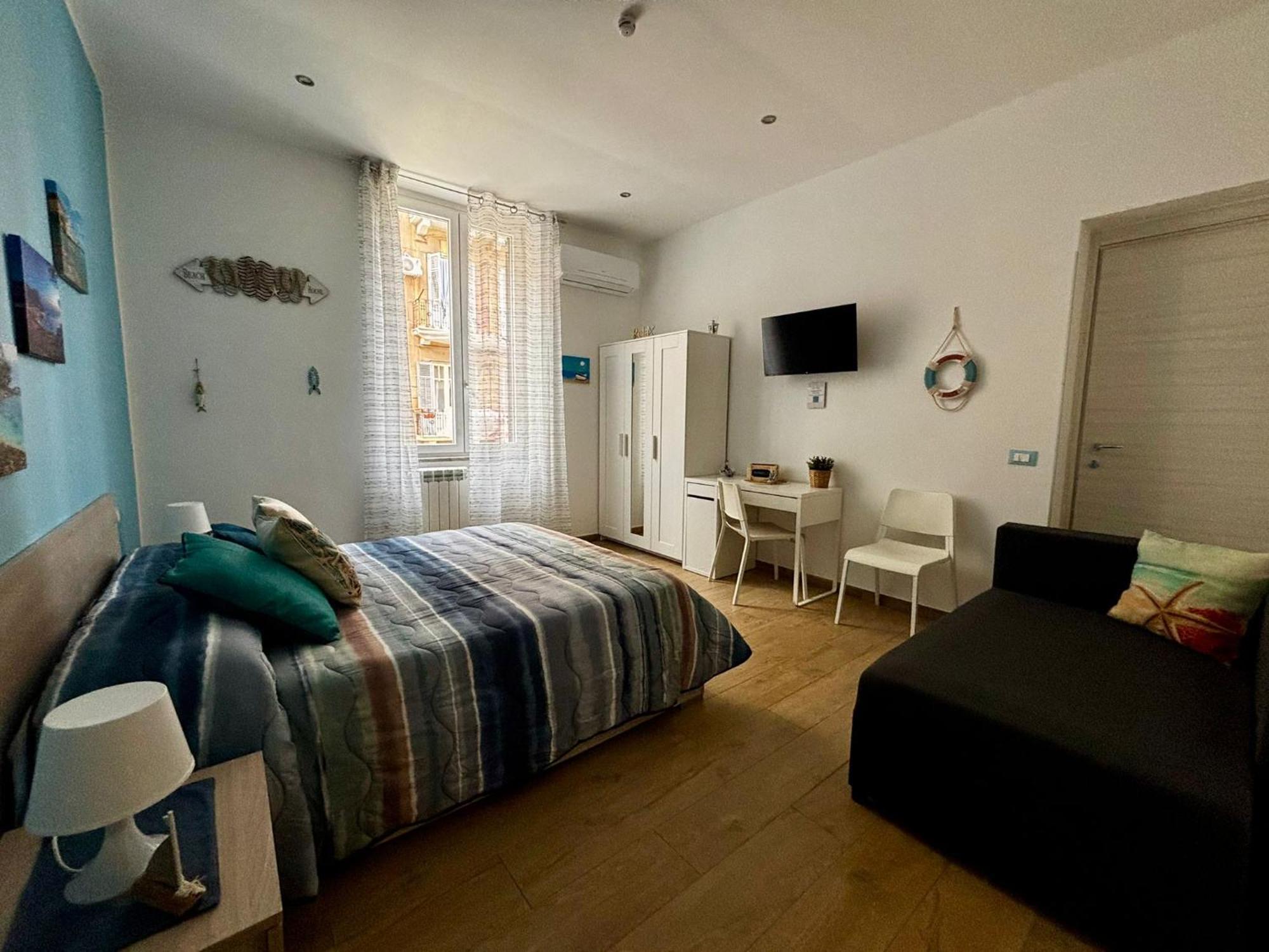 D'Aragona Guest House Palerme Extérieur photo